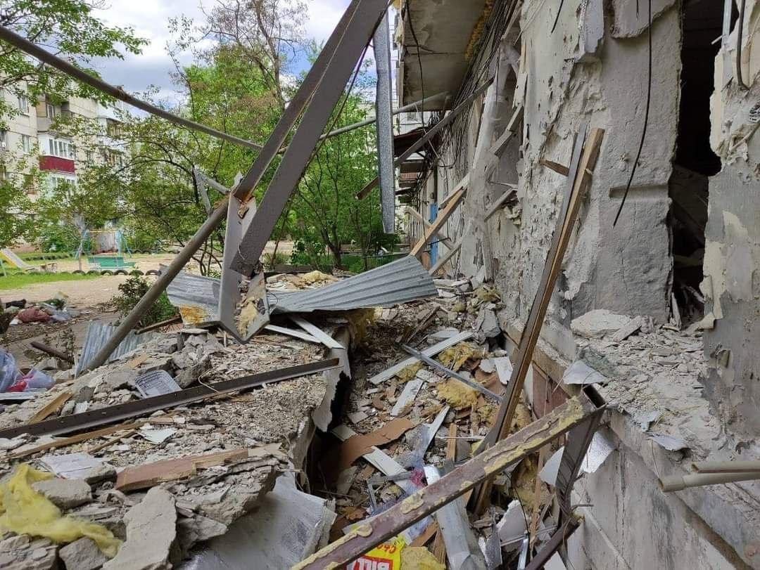 Оккупанты 10 раз обстреляли мирные города в Луганской области: идут бои за Орехово 1