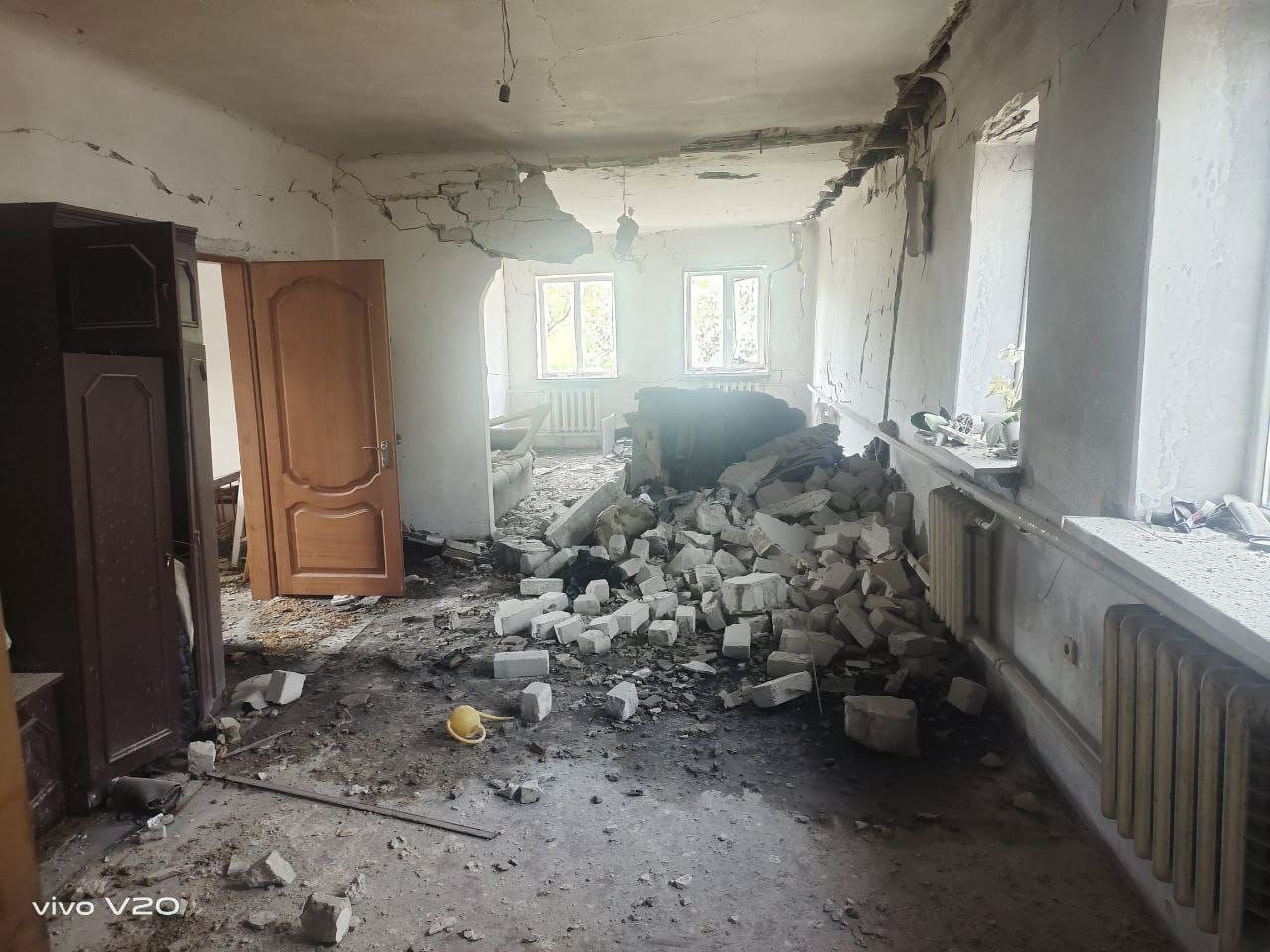 Бойовики обстріляли Очеретинську громаду фосфорними снарядами 2