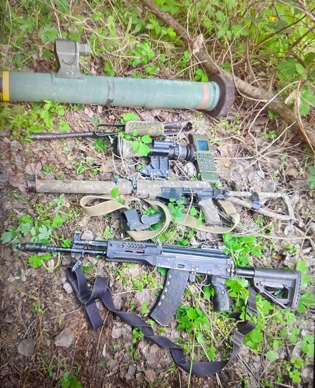 В Николаевской области уничтожены оккупанты, носившие украинские берцы и оружие 2