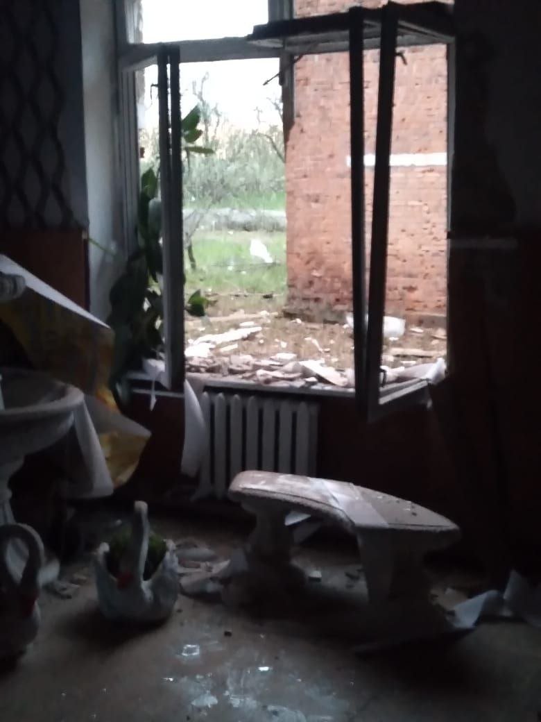 Боевики обстреляли из вертолёта и «Градов» Сумскую область: попали в школу 1