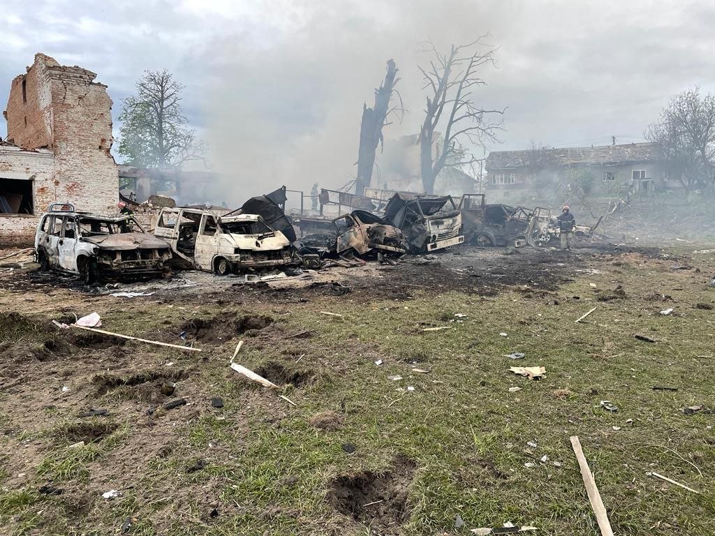Боевики нанесли авиаудары по Черниговской области: есть погибшие и раненые 2