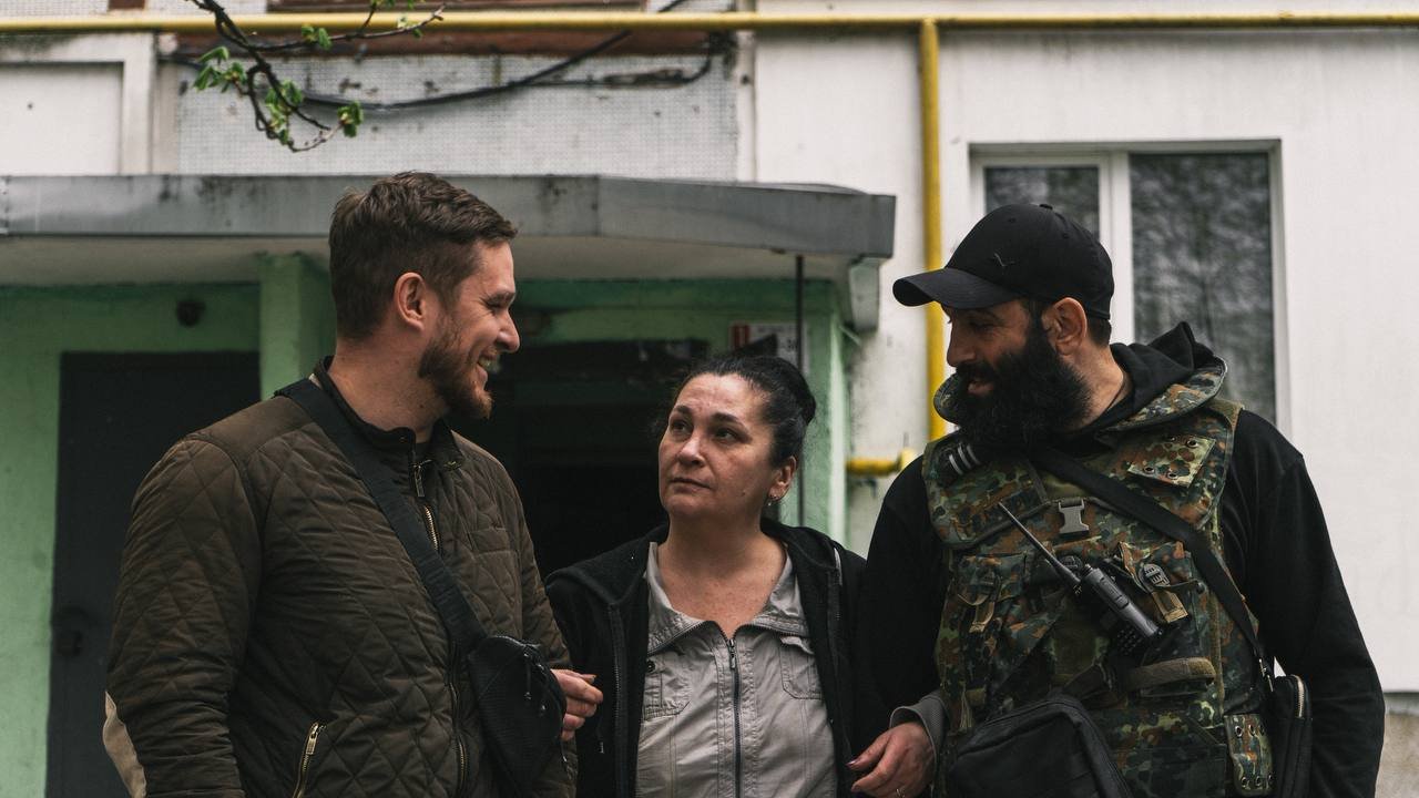 «Другой жизненный сценарий не представляю»: как харьковский волонтер Станислав Жадан эвакуирует людей из территорий, где идут обстрелы 2