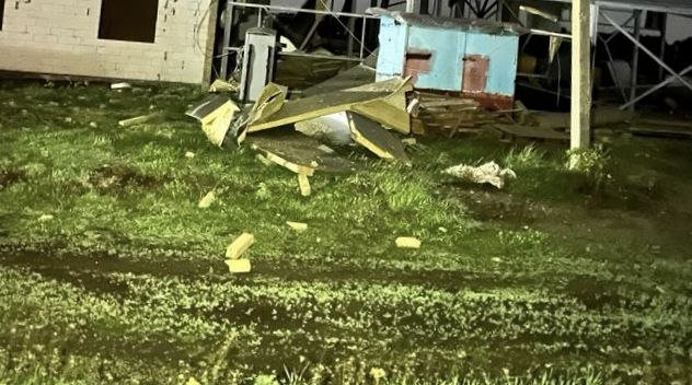 Рашисти завдали ракетних ударів по Сумській області: є руйнування 2