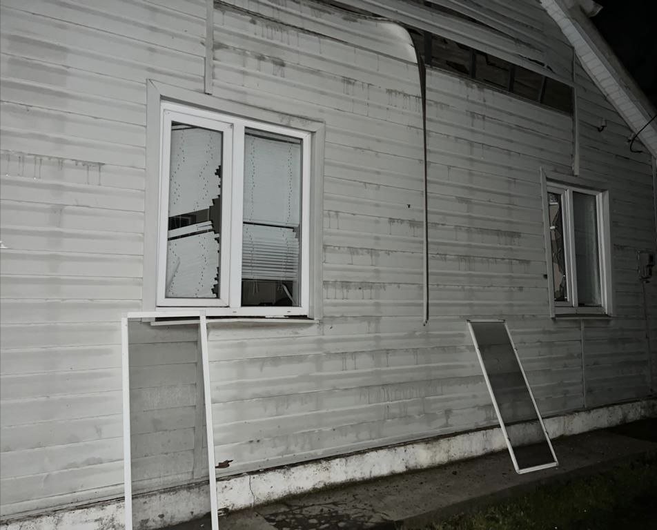 Рашисти завдали ракетних ударів по Сумській області: є руйнування 4