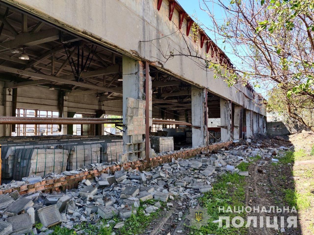 Боевики за сутки обстреляли 12 населённых пунктов в Донецкой области: погибли 7 человек, ещё 6 ранены 3