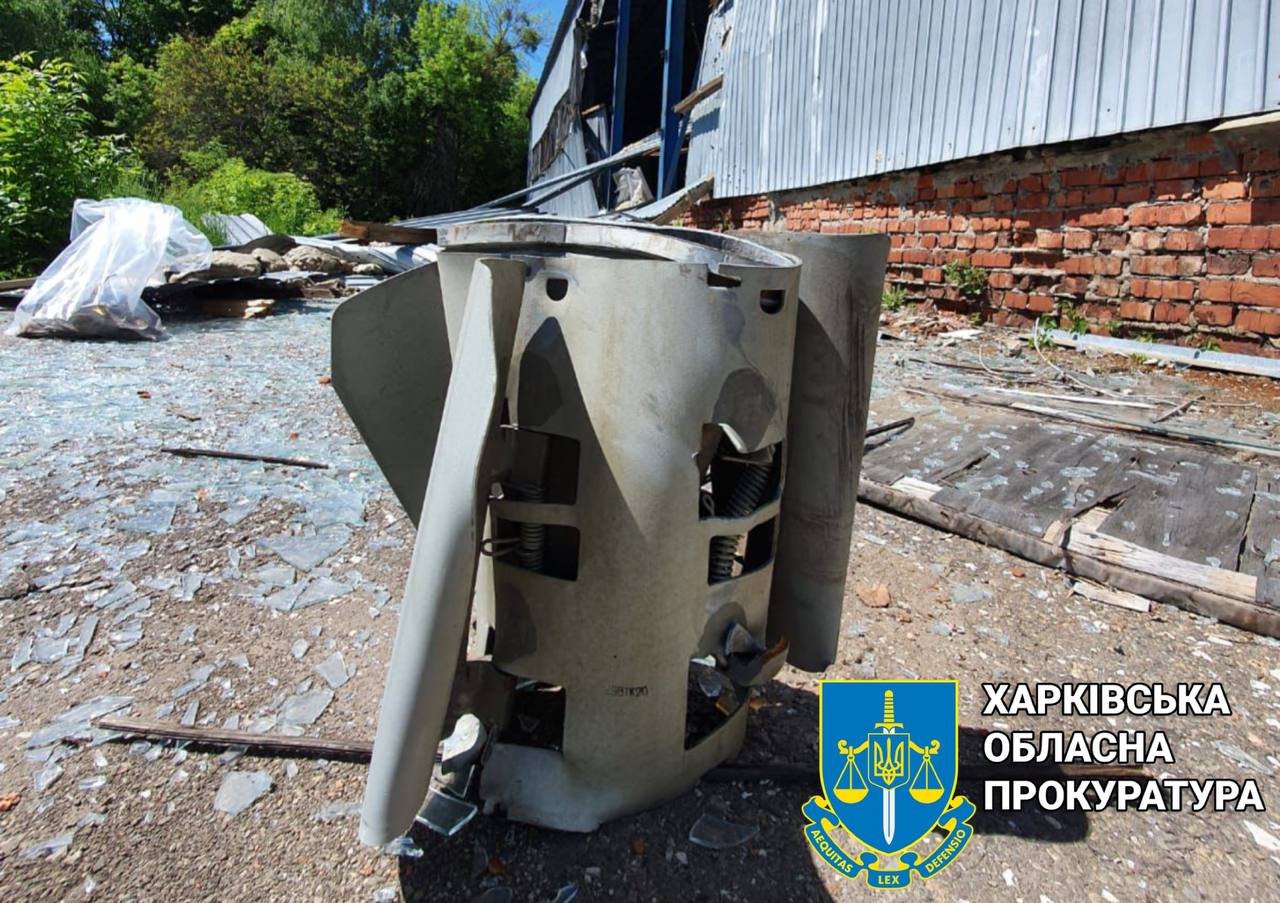 Прокуратура опублікувала наслідки атак росіян на ядерну установку у Харкові 5