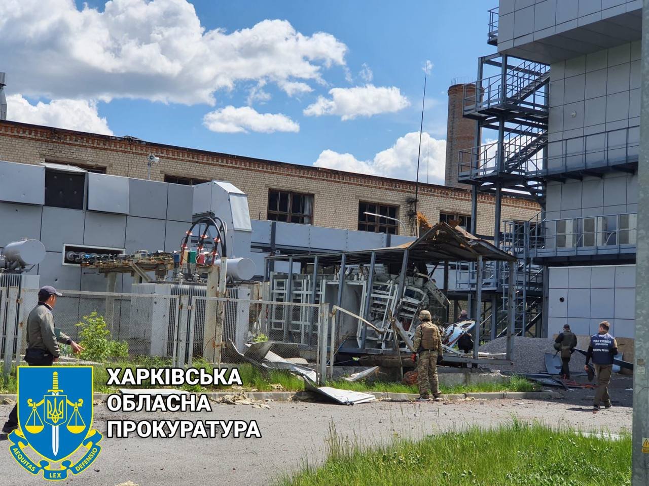 Прокуратура опублікувала наслідки атак росіян на ядерну установку у Харкові 1