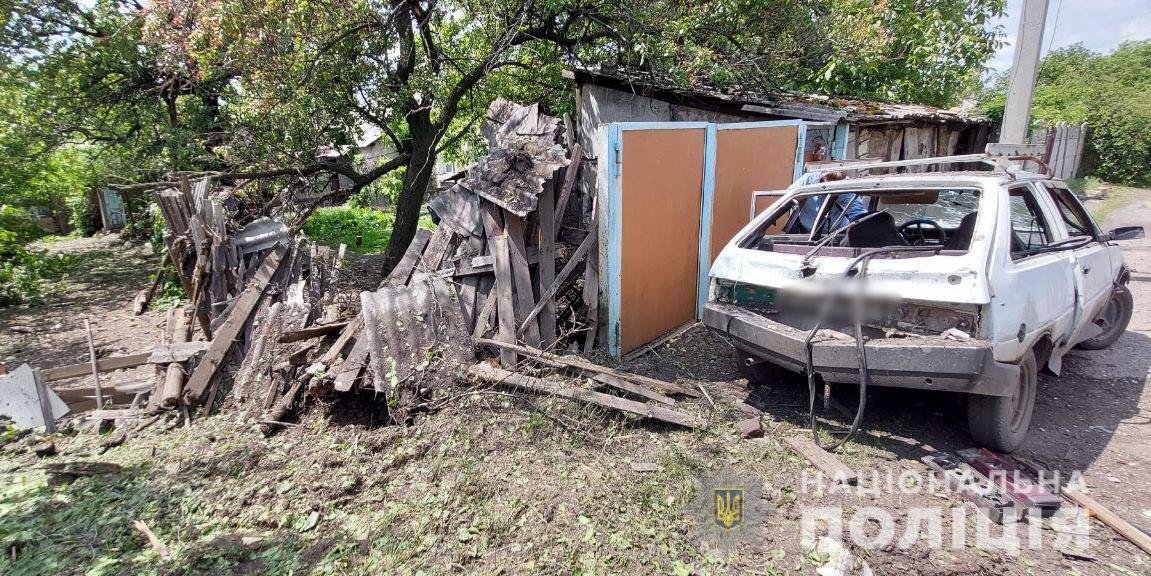 Бойовики за добу обстріляли 18 населених пунктів на Донеччині: загинуло 12 людей, ще 10 поранено 2