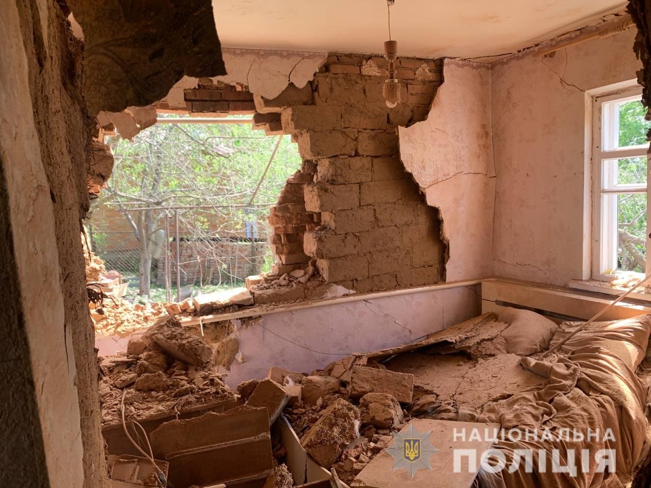 Бойовики за добу обстріляли 13 населених пунктів у Донецькій області: загинуло 4 особи, ще 12 поранено 1