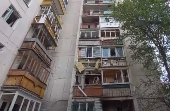 Оккупанты зашли на окраины Северодонецка: два человека погибли, пять ранены 2