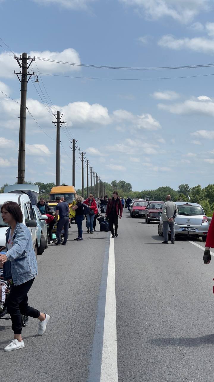 Евакуація з окупованих територій. Як волонтери допомогли вивезти 1500 людей 3