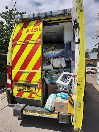 «Кожен п'ятий боєць захищає Запорізьку область у нашому бронежилеті». Як працює волонтерський центр «Паляниця» 9