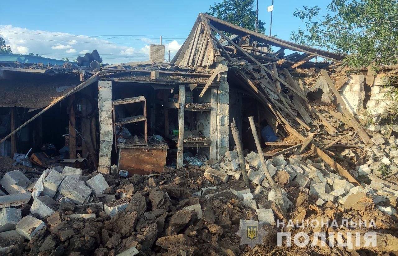 Бойовики за добу обстріляли 11 населених пунктів у Донецькій області: є загиблий та поранені 2