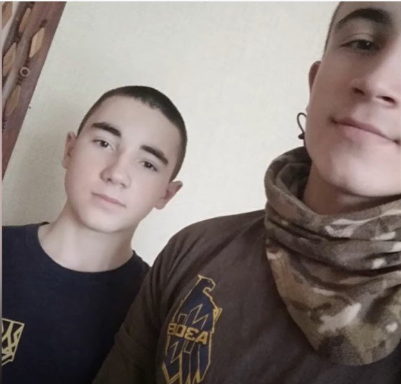 Бої за Маріуполь, евакуація з "Азовсталі" та загибель сім'ї: як 20-річному бійцю "Азова" вдалось вижити 2 Новини про - Бої за Маріуполь, евакуація з "Азовсталі" та загибель сім'ї: як 20-річному бійцю "Азова" вдалось вижити
