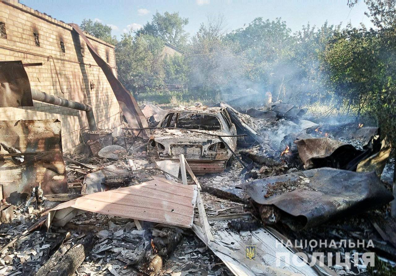 Бойовики за добу обстріляли 18 населених пунктів у Донецькій області: є загибла та 19 поранених 1