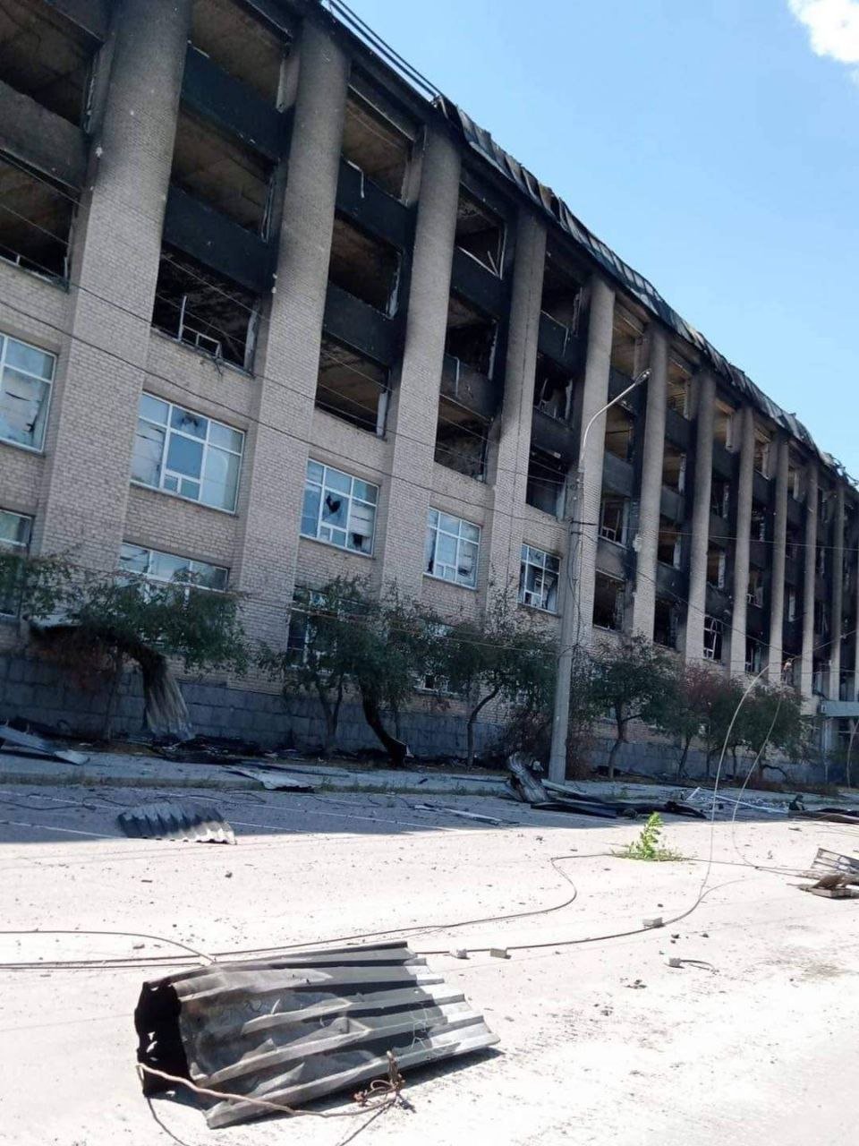 Росіяни продовжують спроби оточити Лисичанськ: ситуація в Луганській області 1