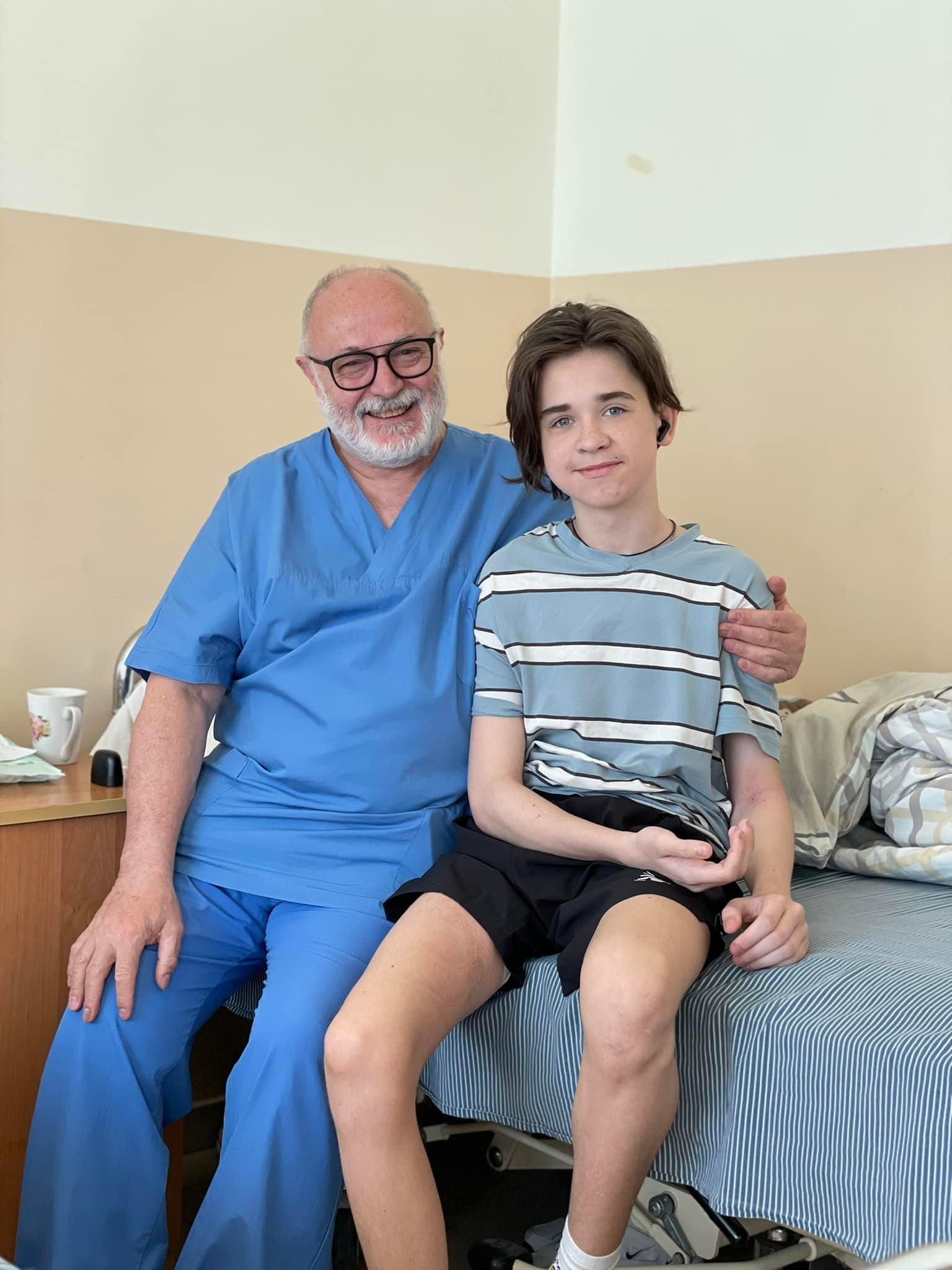 У Львові італійський хірург врятував 15-річного хлопця, який потрапив під ракетний удар у Краматорську 1