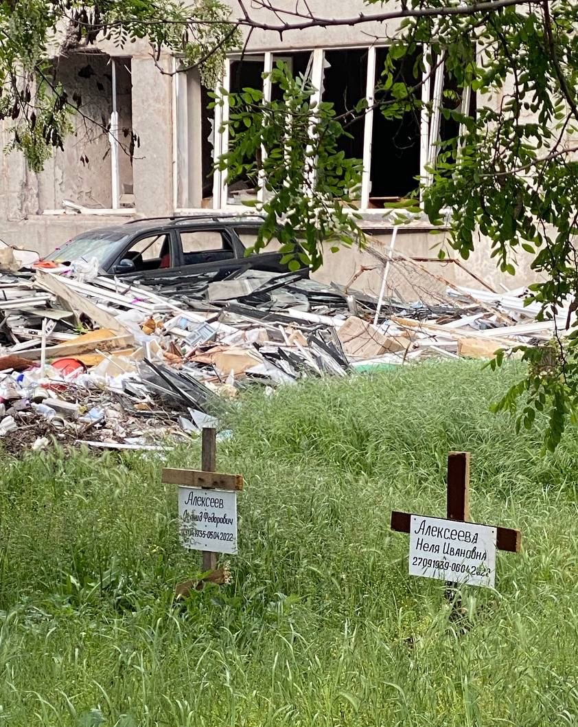 У Маріуполі під завалами знайшли понад 100 тіл загиблих мирних мешканців 1
