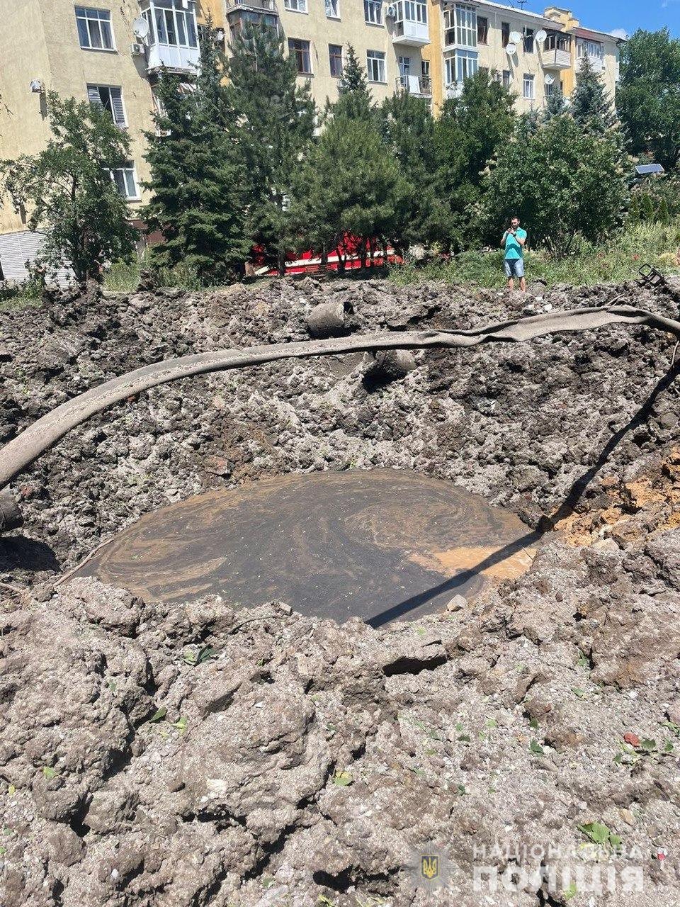 Рашисти за добу обстріляли 11 населених пунктів у Донецькій області: 4 загиблих та 12 поранених 2