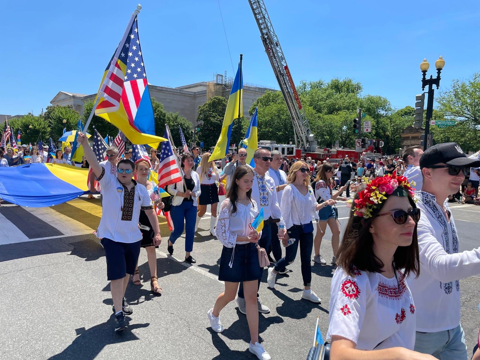 Українська делегація вперше взяла участь у параді на День незалежності США 2