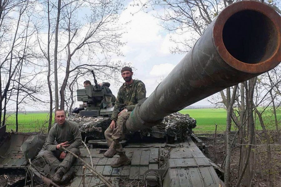 "Я вперше боявся смерті": військовий, який переніс дев'ять операцій, розповів про бої під Волновахою 2