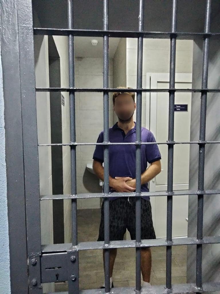 У Київській області відомий адвокат задушив співмешканку, вирвав їй серце, а потім поховав у валізі 5