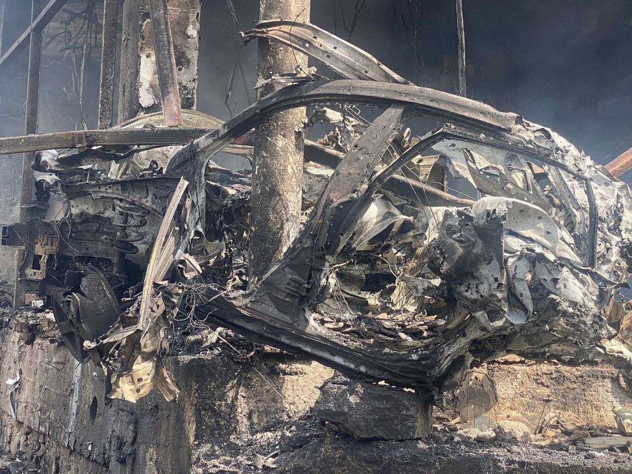 Понад 90 постраждалих і 20 загиблих. Всі подробиці ракетної атаки по Вінниці, фото та відео з місця подій 24