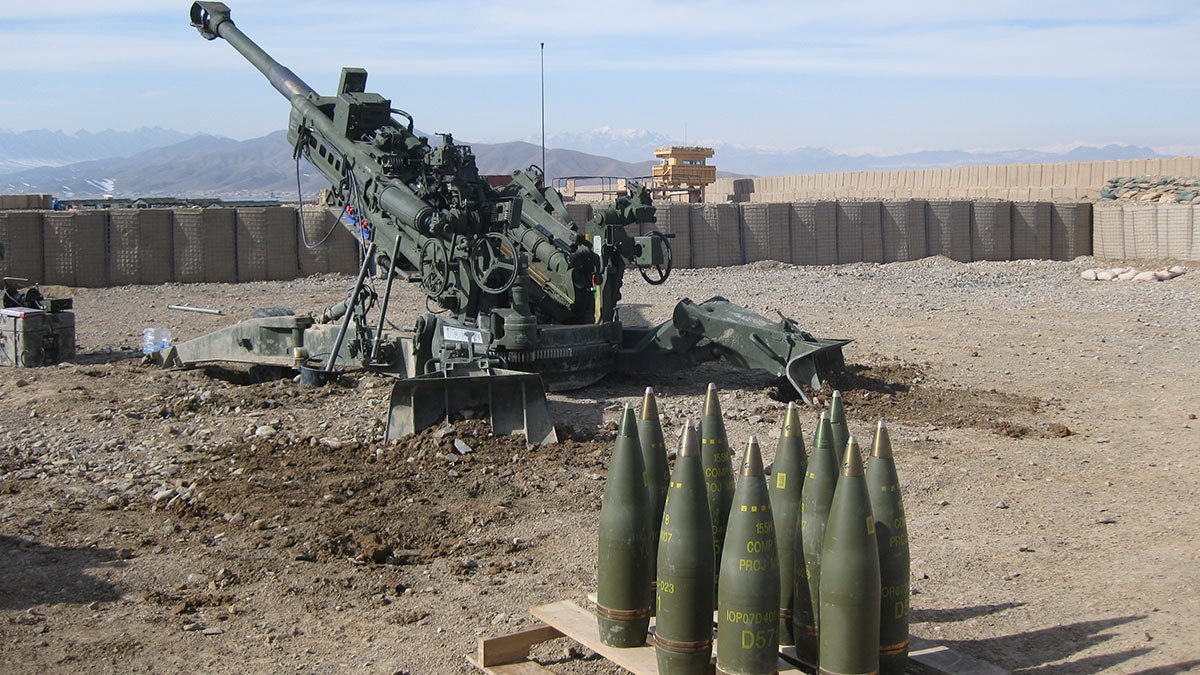 М777 та набір «гостинців» для ворога М777 та набір «гостинців» для ворога