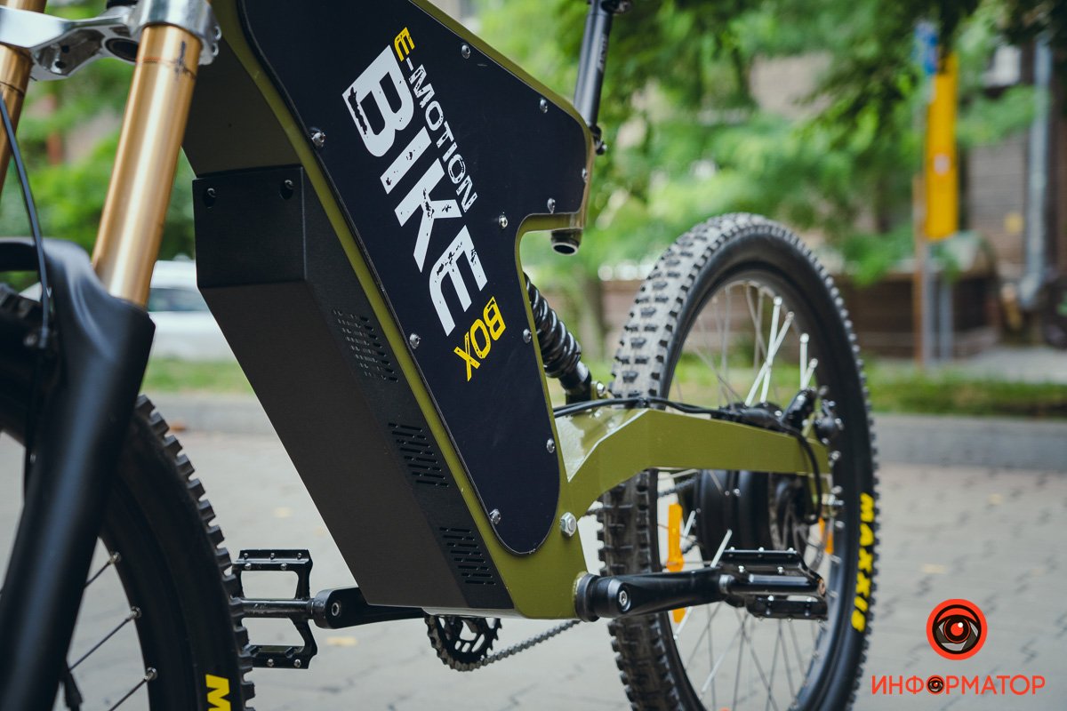 Такі байки направлені на фронт