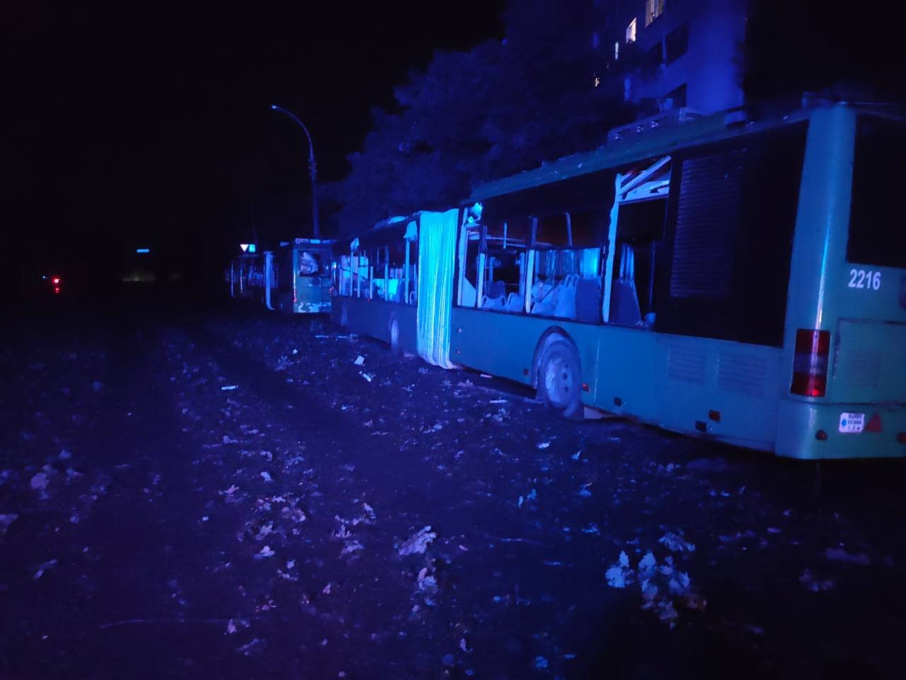 Повреждённые троллейбусы