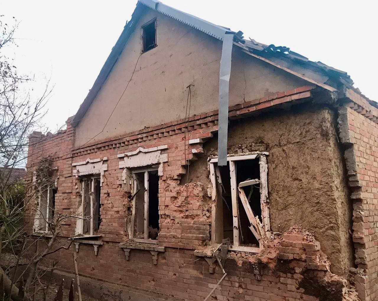 Наслідки обстрілів Дніпропетровщини. Джерело - Валентин Резніченко