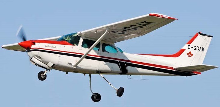 Літак Cessna Model 172 RG Літак Cessna Model 172 RG