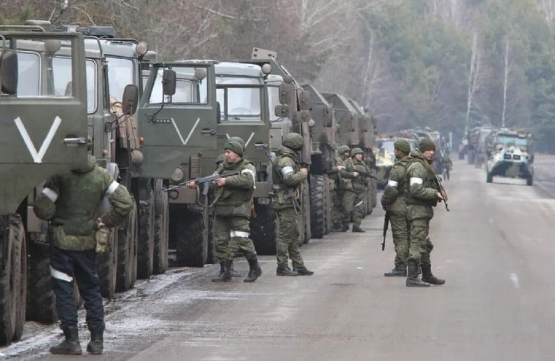 ФОТО: Російські окупанти зайшли з території Білорусі