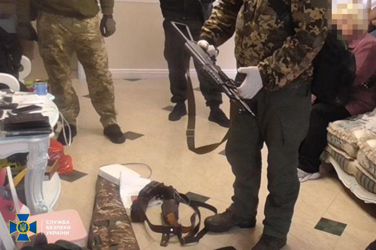 СБУ продовжує «зачистку» регіонів України від зрадників: затримали чоловіків, які допомагали росіянам під час окупації Бучі 2