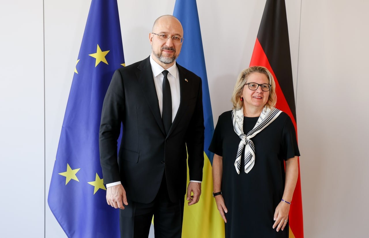 Денис Шмигаль з Свеньєю Шульце. Джерело - Денис Шмигаль