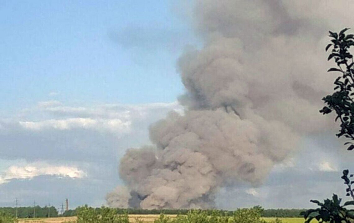 ЗСУ знищують склади з боєприпасами, паливом окупантів