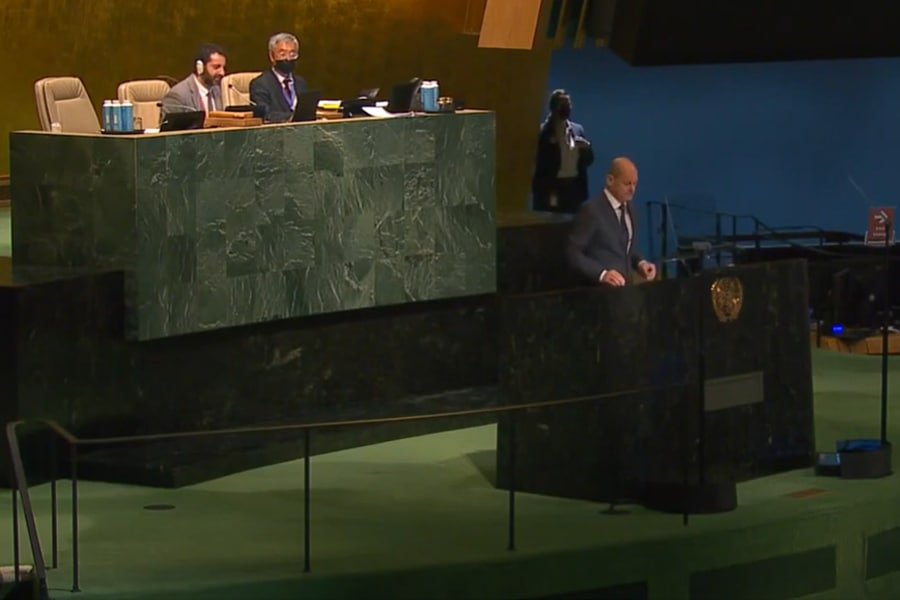 Канцлер Німеччини Олаф Шольц