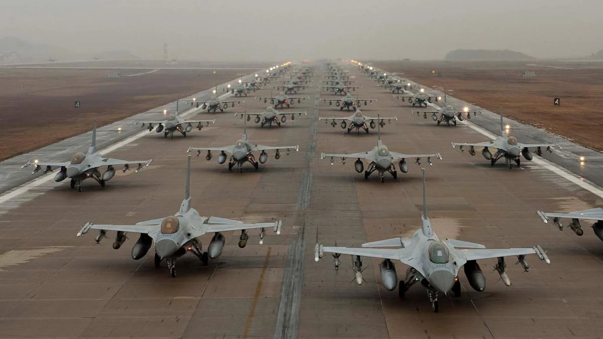F-16 здатні переломити хід війни в Україні  F-16 здатні переломити хід війни в Україні