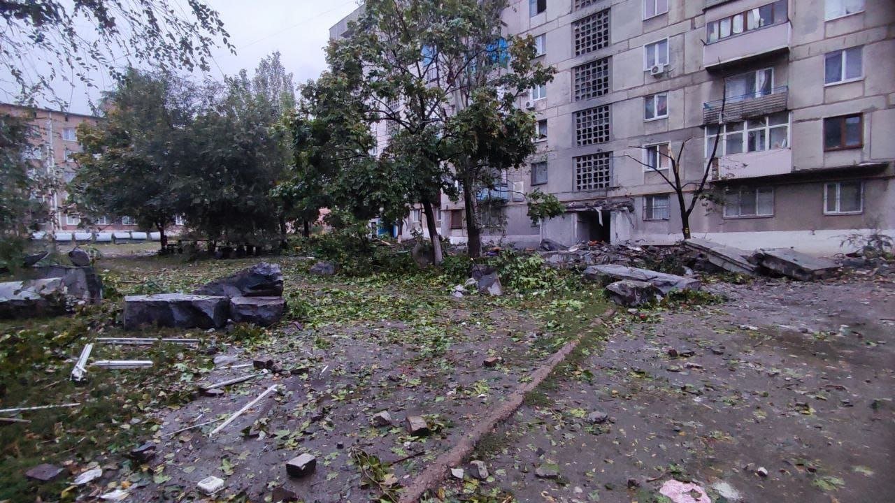 Рашисти вдарили ракетою