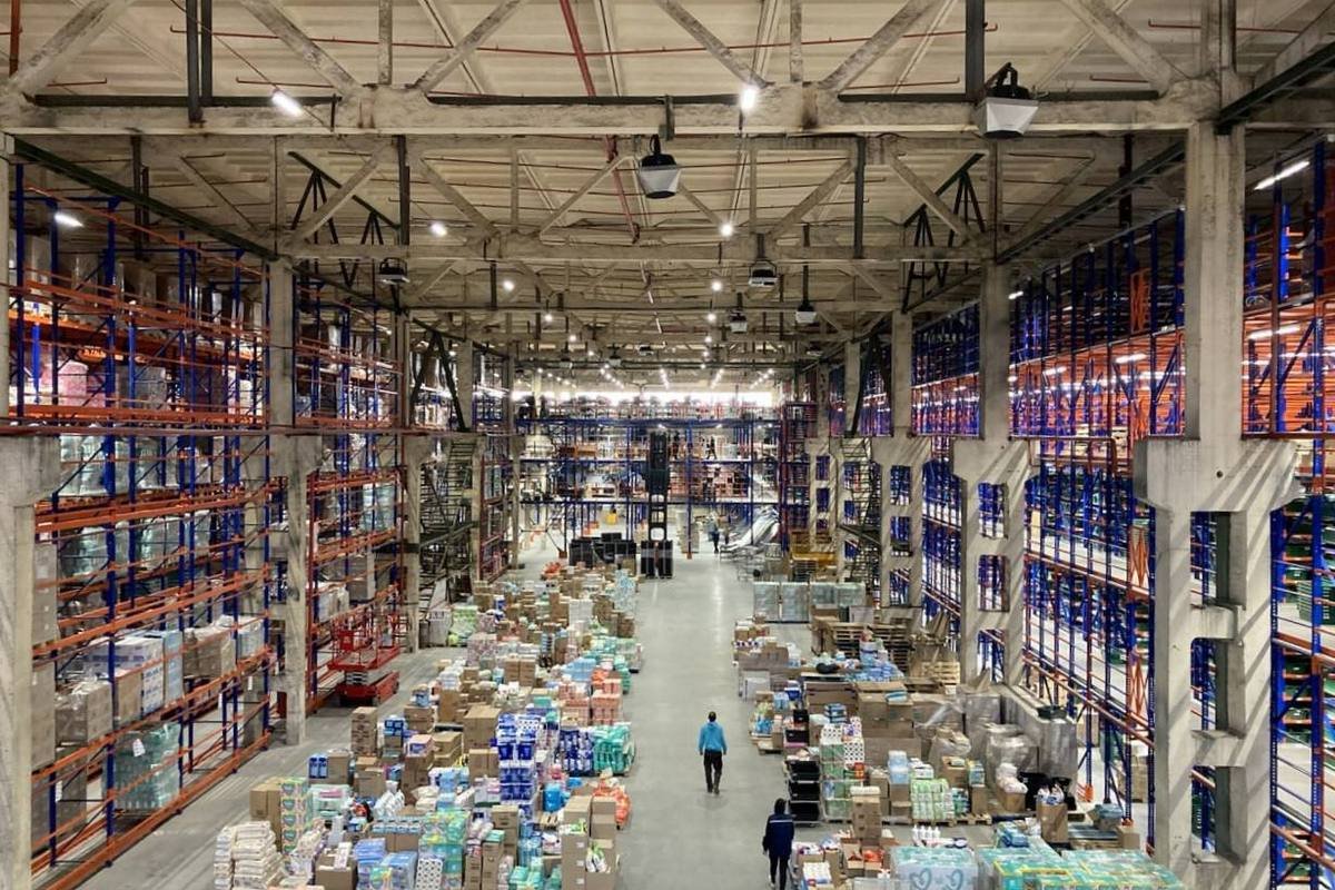 Розподільчий центр EVA 