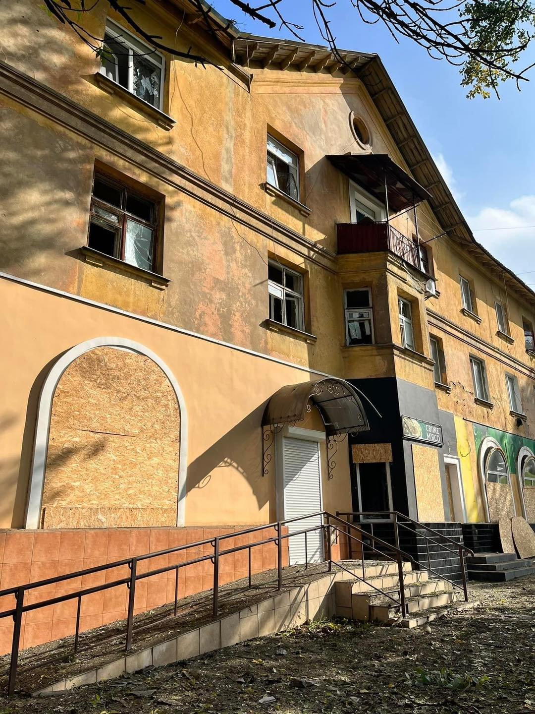 Пошкоджений будинок