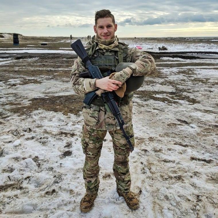 Його фото облетіли весь світ: як виглядає звільнений з полону боєць «Азову» Козацький 10