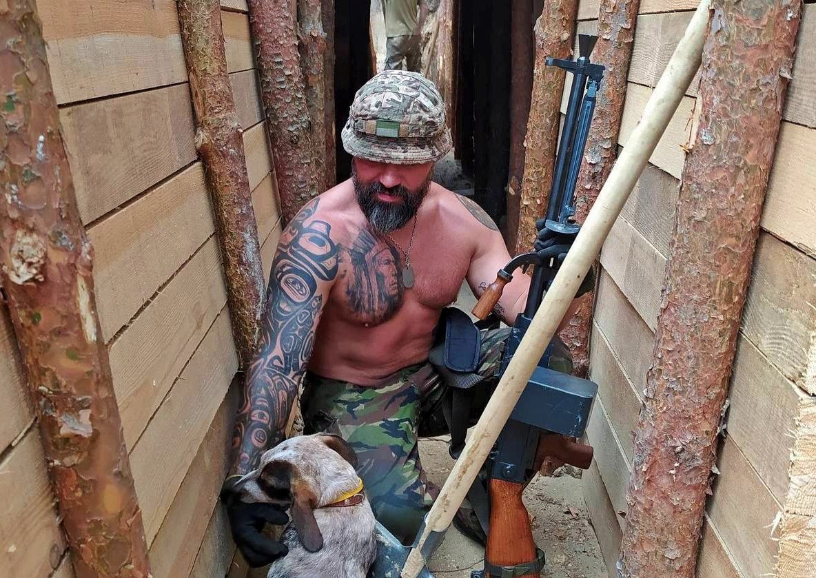 Українські військові готуються зустрічати «гостей» Українські військові готуються зустрічати «гостей»