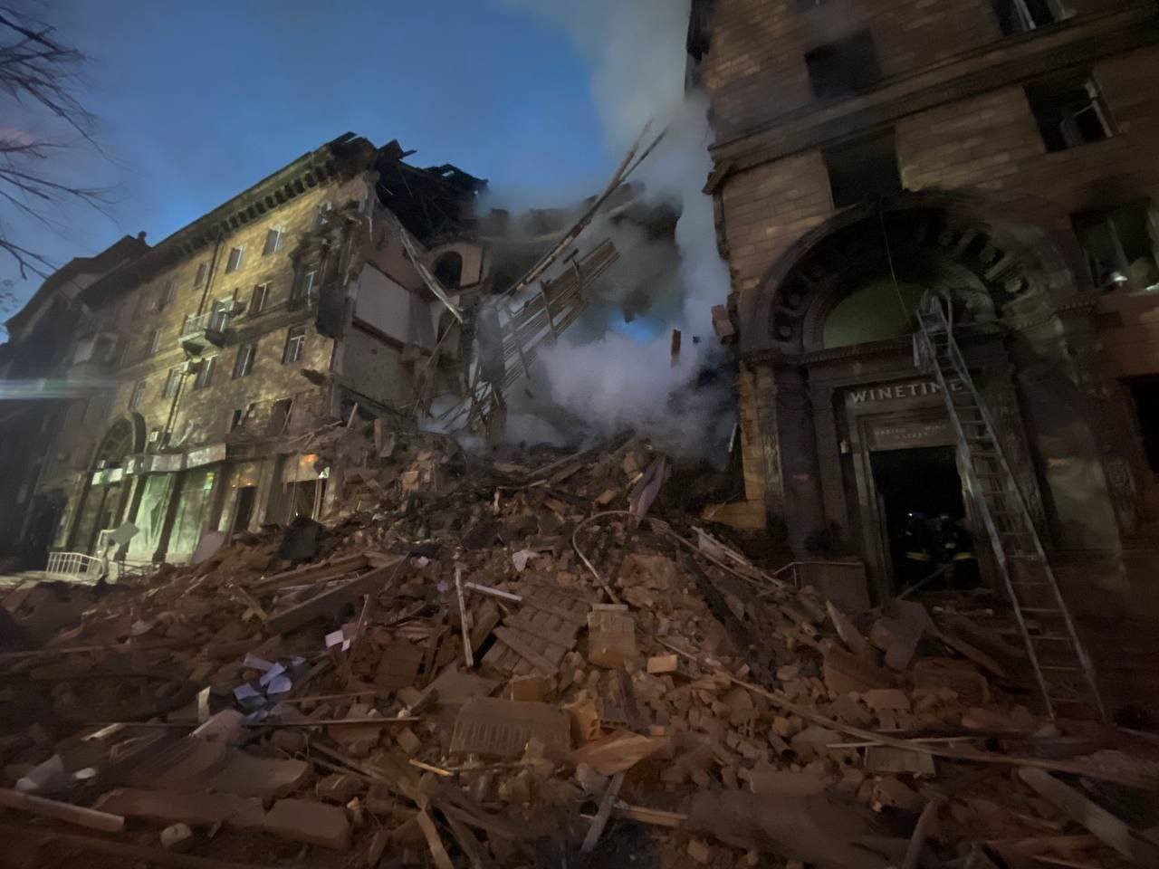 Зруйнований житловий будинок