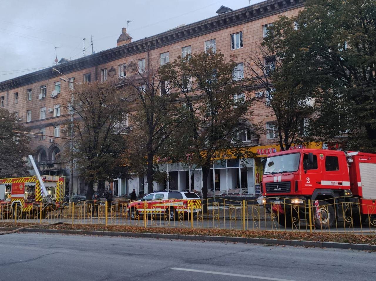 На місці працюють усі відповідні служби