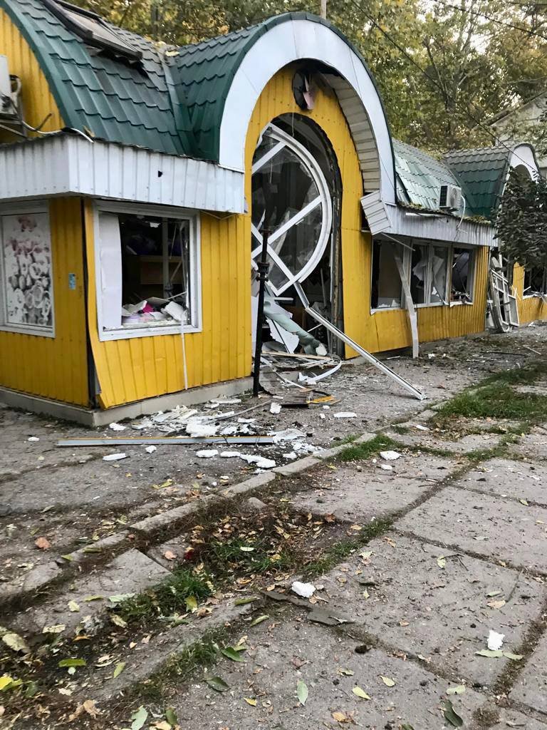 Наслідки ворожого обстрілу