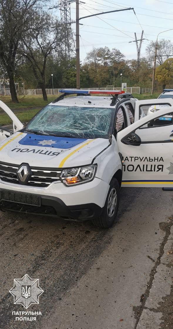 Пошкоджене службове авто