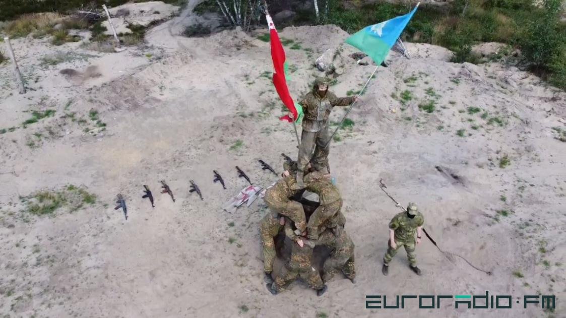 Білоруський “спецназ” постійно чимось дивує  Білоруський “спецназ” постійно чимось дивує