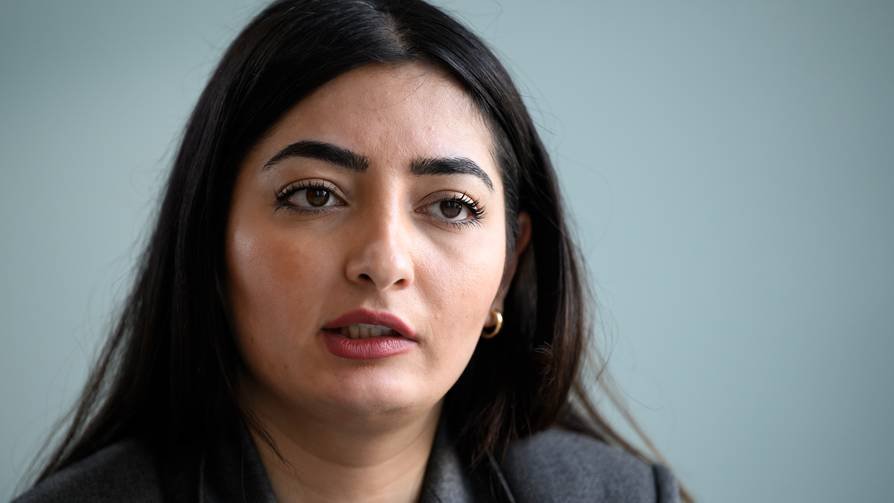 Уповноважена уряду ФРН із питань міграції Рим Алабалі-Радова заявляє, що її країна готується до нового напливу мігрантів. Уповноважена уряду ФРН із питань міграції Рим Алабалі-Радова заявляє, що її країна готується до нового напливу мігрантів.