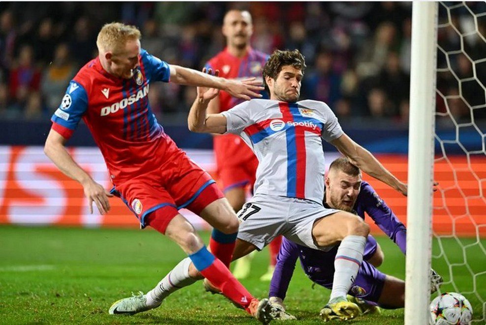 Вікторія - Барселона